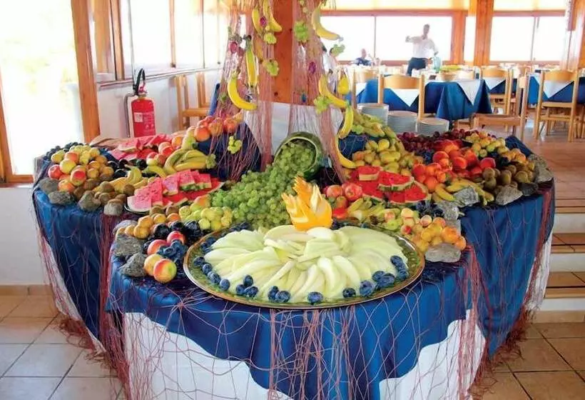 Отель Villaggio Club Dolomiti Sul Mare