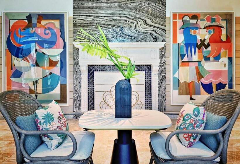 Szálloda White Elephant Palm Beach