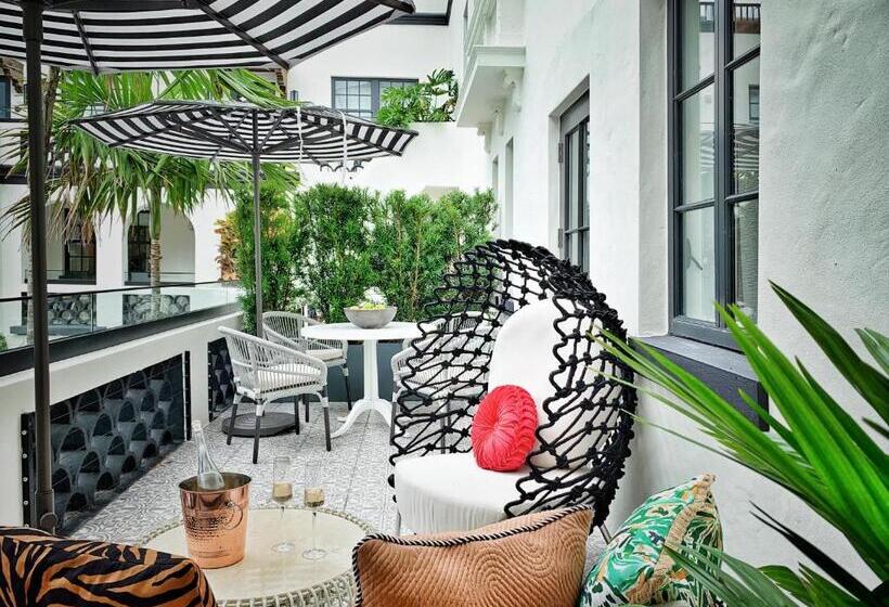 Szálloda White Elephant Palm Beach