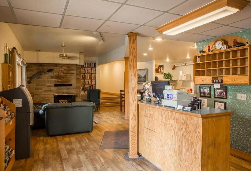 فندق على الطريق Downtowner Inn