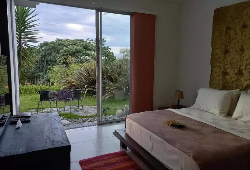 ベッドアンドブレックファースト Wayra Natura