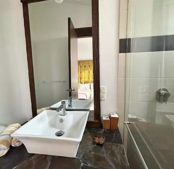 ベッドアンドブレックファースト Wayra Natura