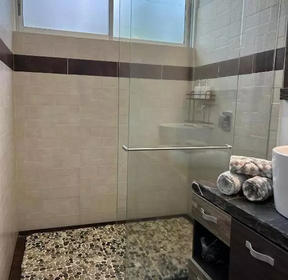 ベッドアンドブレックファースト Wayra Natura