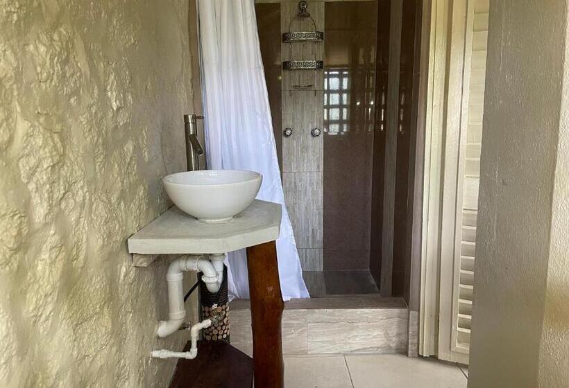 هتل Green Fig Resort & Spa