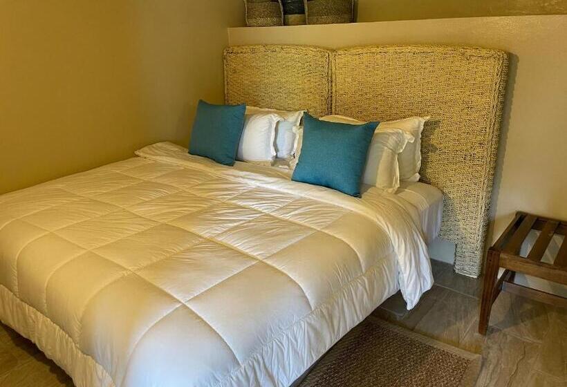 هتل Green Fig Resort & Spa