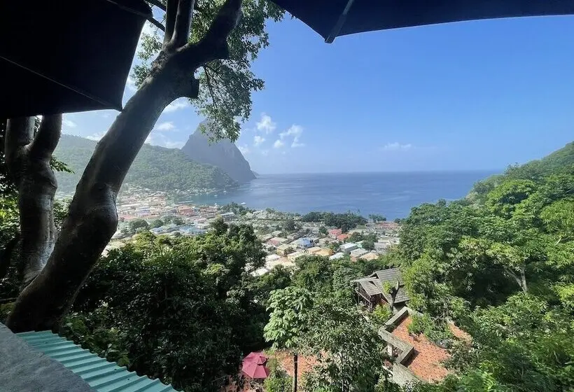 هتل Green Fig Resort & Spa