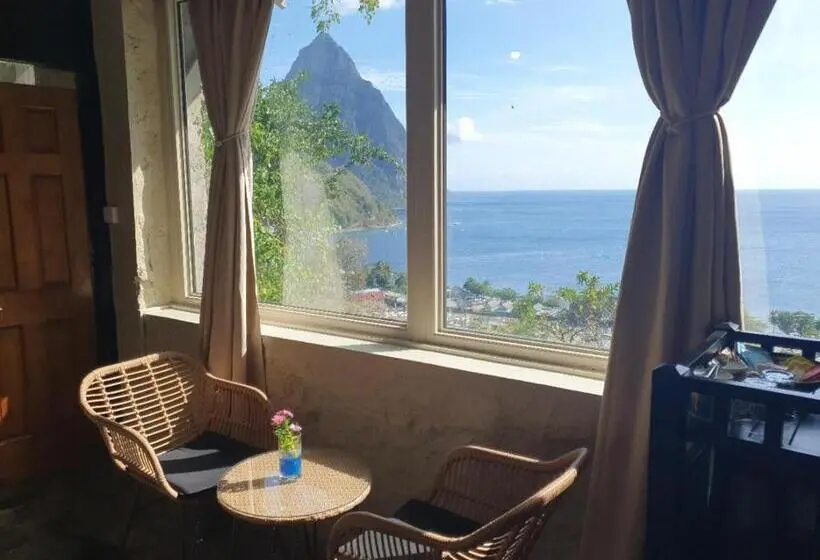 هتل Green Fig Resort & Spa