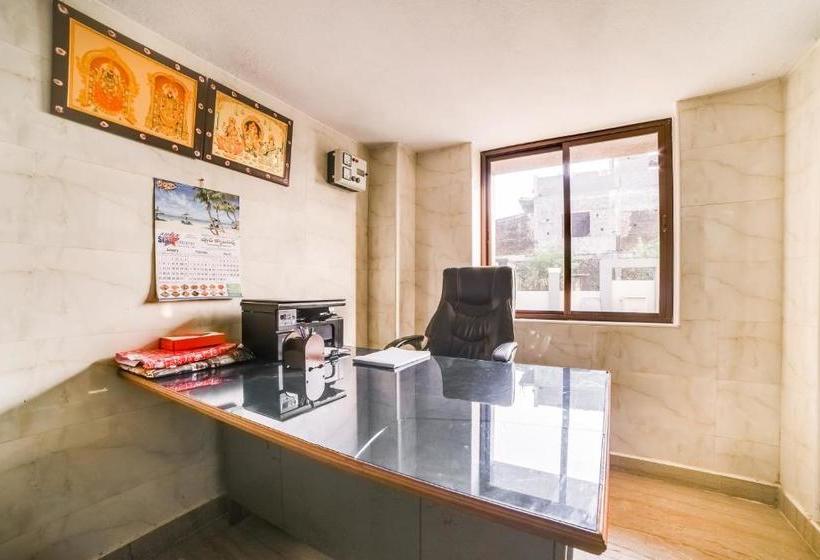 فندق Spot On 68491 Nvs Residency