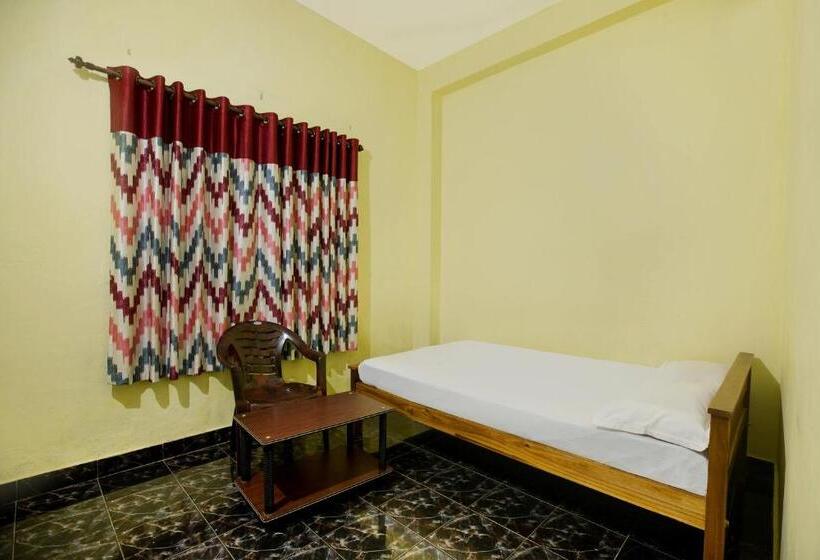 בית מלון כפרי Spot On Layali Tourist Home