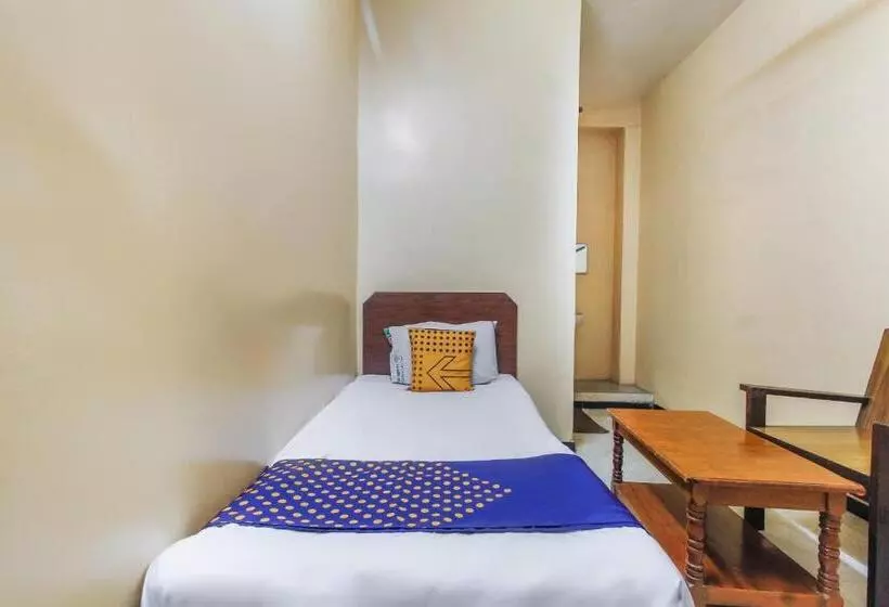 ホテル Spot On Thangam Lodge