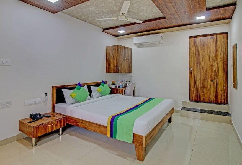 호텔 Sai Samrat Resort