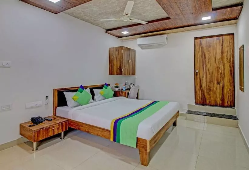 Hotelli Sai Samrat Resort