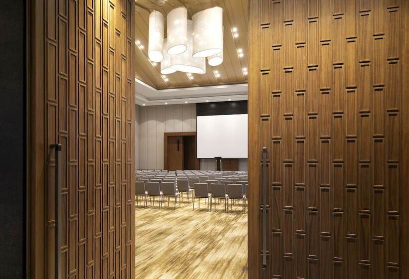 New World Qingyuan Hotel  Formerly Khos Qingyuan