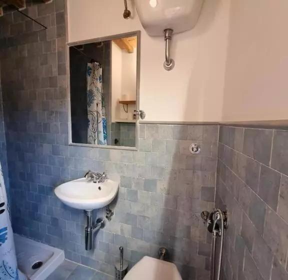 Majatalo Bed & Basta