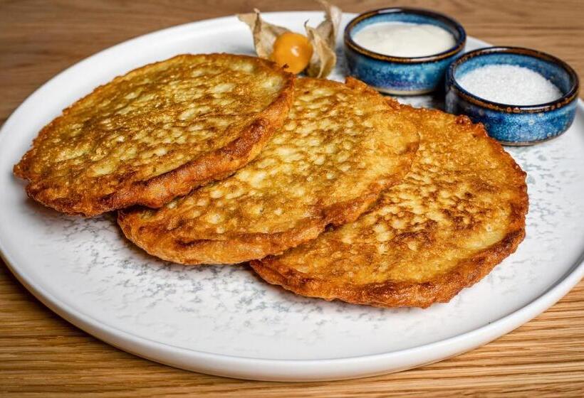 هاستل Casa Vatra Radauti