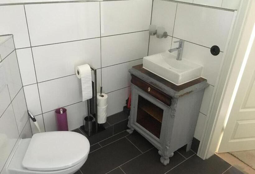 B&b Mühlenvilla Am Bützower Hafen