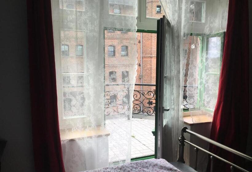 B&b Mühlenvilla Am Bützower Hafen