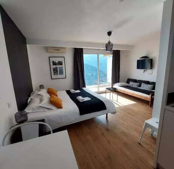 ベッドアンドブレックファースト Résidence E Cime Asco Locations De Studios Meublés