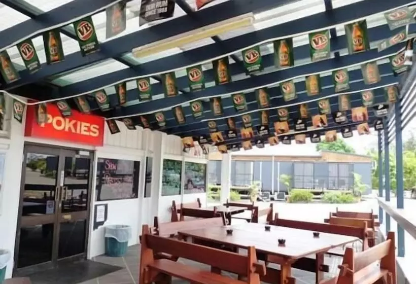 Coal N Cattle Hotel Motel