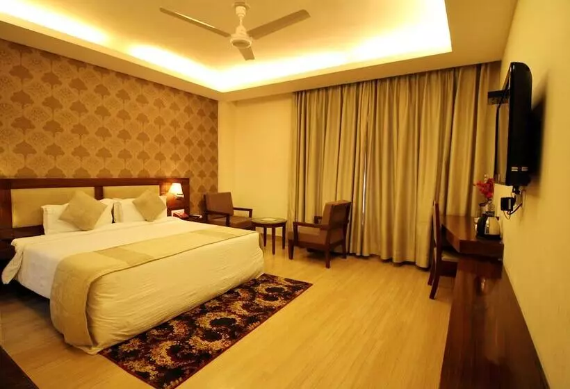 Forest Avenue   Best Luxury Hotel In Dehradun