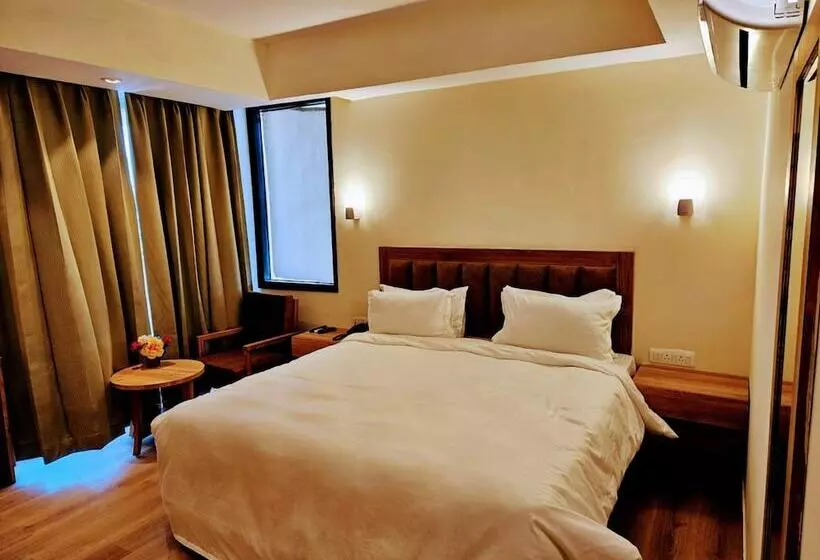 Forest Avenue   Best Luxury Hotel In Dehradun