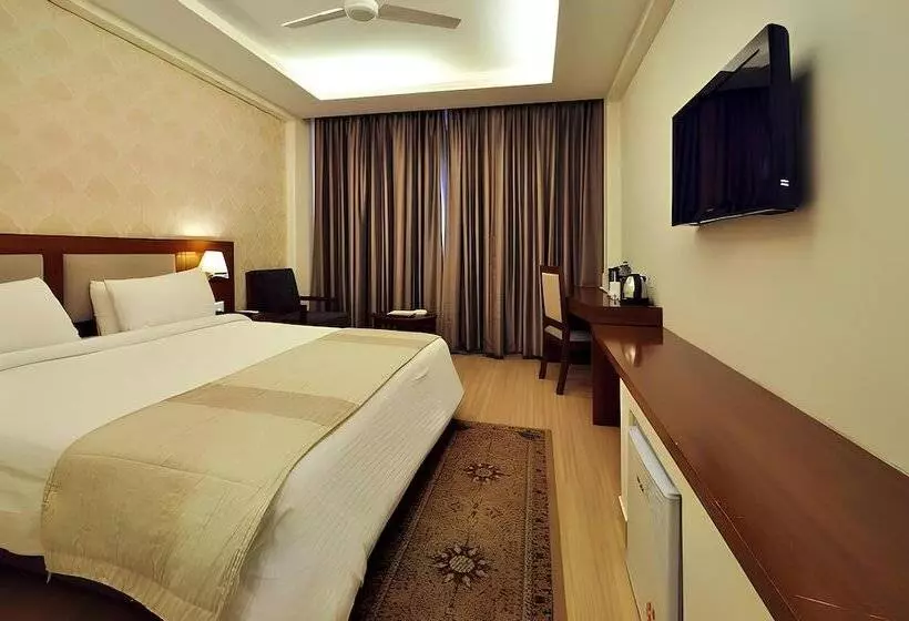 Forest Avenue   Best Luxury Hotel In Dehradun