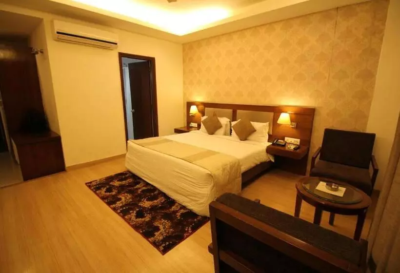 Forest Avenue   Best Luxury Hotel In Dehradun