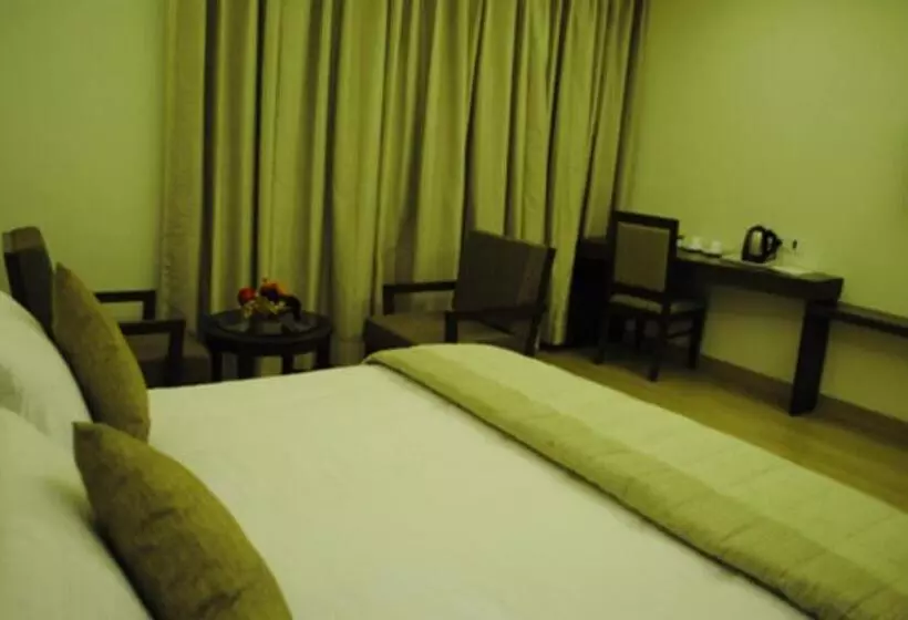 Forest Avenue   Best Luxury Hotel In Dehradun