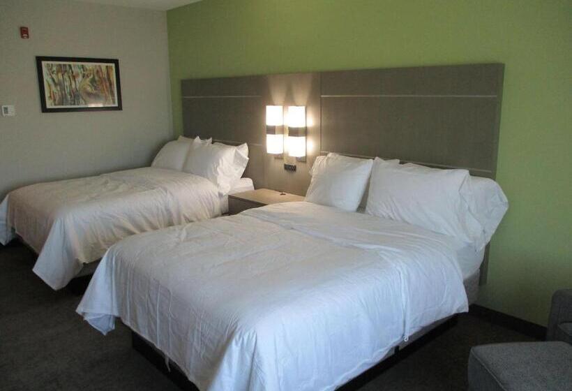 Отель La Quinta Inn & Suites By Wyndham Jackson Cape Girardeau