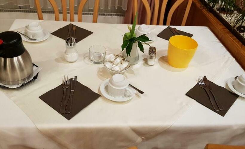 בית מלון כפרי Myrooms   Margaretenhof