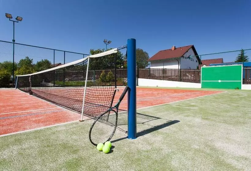 ホテル U Crlíků