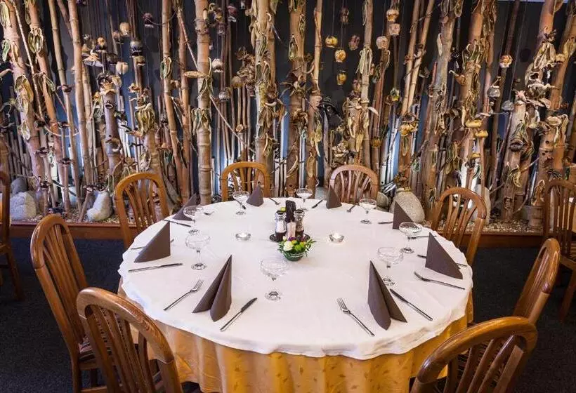 ホテル U Crlíků