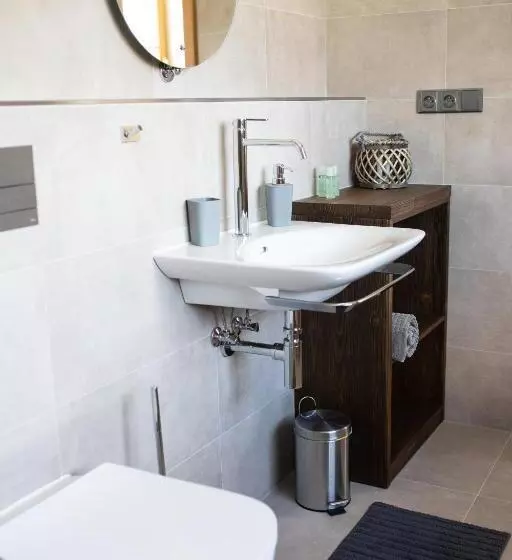 پانسیون Apartmány Víno Hruška Pardubice