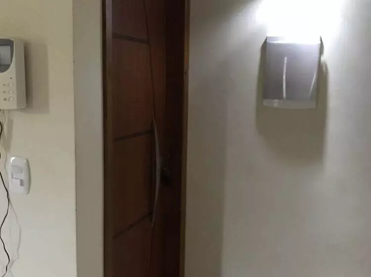 ペンション Homestay Taty Pousada