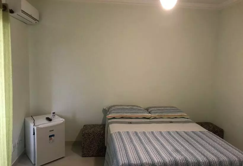 ペンション Homestay Taty Pousada