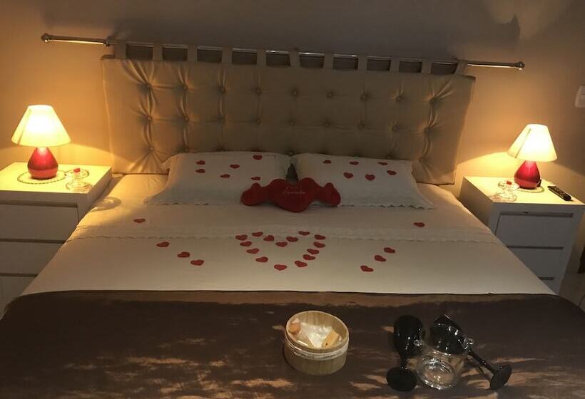 펜션 Homestay Taty Pousada