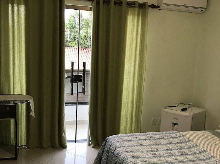 펜션 Homestay Taty Pousada