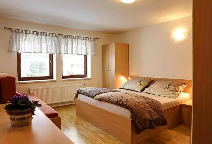 Majatalo Penzion U Bečvy