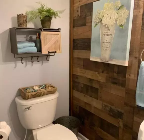 Caroline's Bed And Breakfast