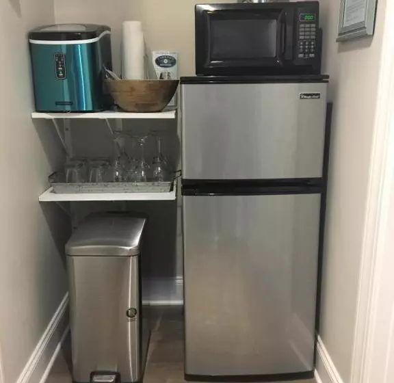 Caroline's Bed And Breakfast