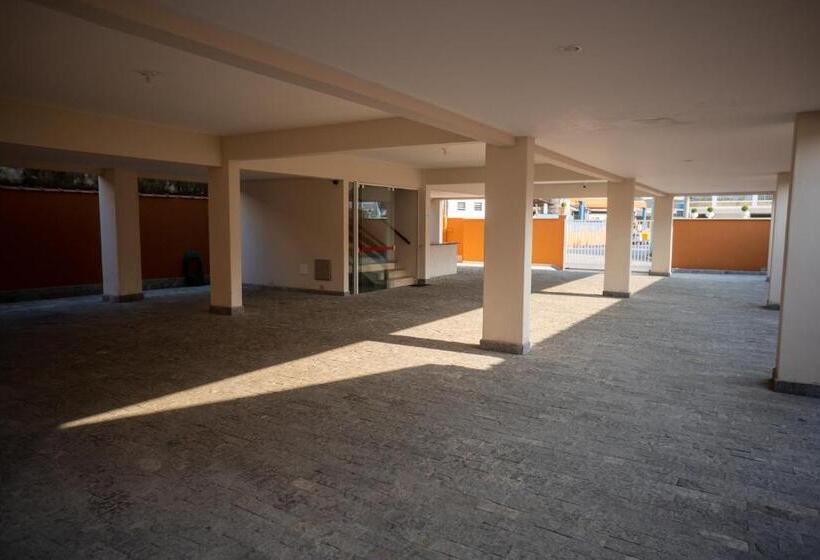 Pension (Hôtel basse catégorie) Edifício Lorenzi Suítes & Aparts