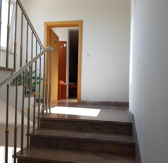 بنسيون Guesthouse Villa Adria