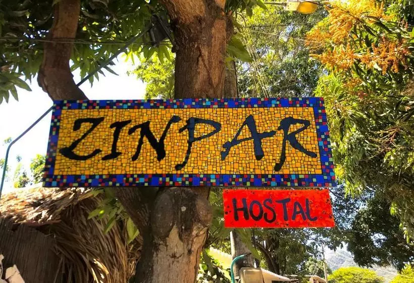 ペンション Casa Zinpar