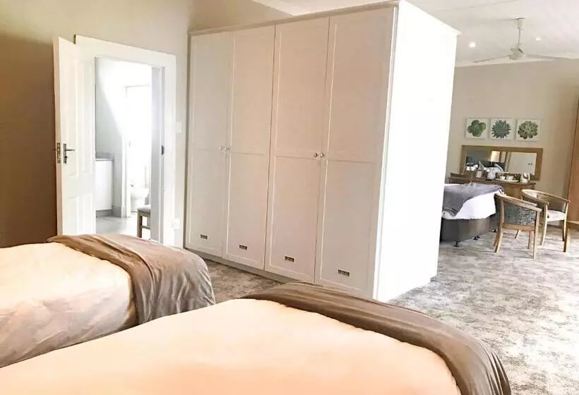 ペンション Milner Manor