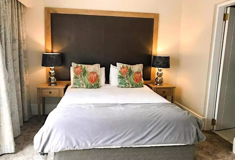 ペンション Milner Manor