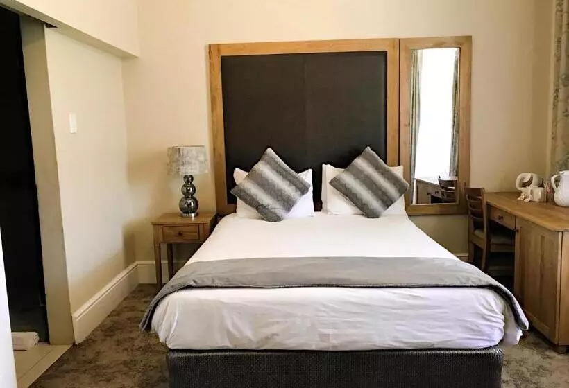 ペンション Milner Manor