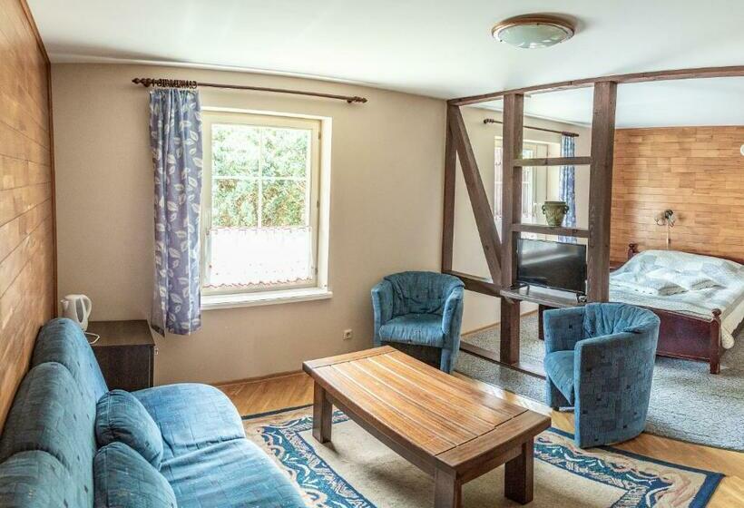 پانسیون Vila Poilsis Nidoje