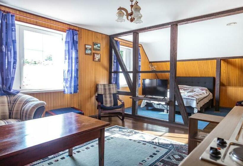 پانسیون Vila Poilsis Nidoje