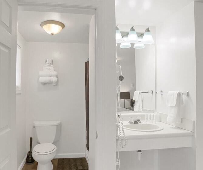 בית מלון כפרי Halifax Inn