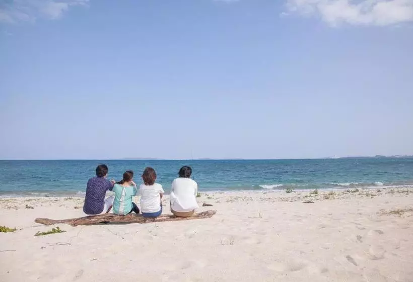 ホテル Kariyushi Condominium Resort Kin Yaka Seaside